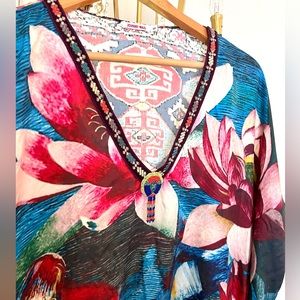 Johnny Was Water Lily silk top EUC small